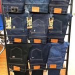 Vintage High Quality Men's Jeans Classic Casual Skinny Stretch Denim Mid Waist Print Pattern Medium Wash Knitted ODM Spring
