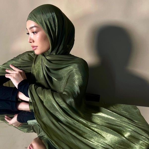 Newest Lady Smooth Soft Turbans Scarves Shiny Silk Feeling Hijab Crepe Crinkle Shawl Glitter Plain Shimmer Muslim Women Scarf